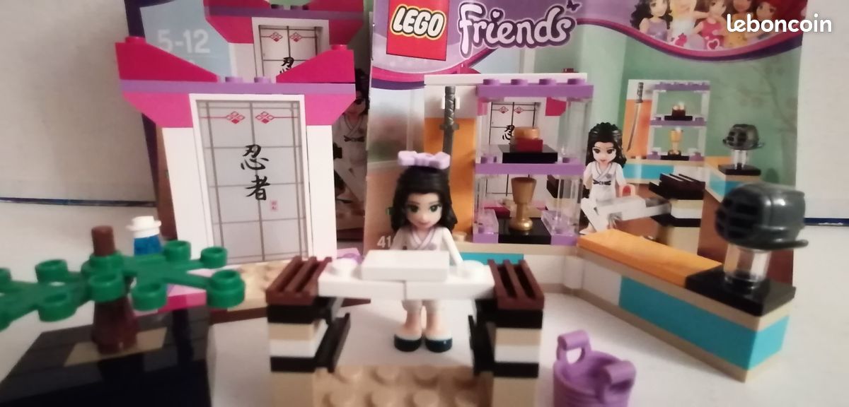 Lego FRIENDS 41002 « Le dojo d'Emma » Jeux Jouets