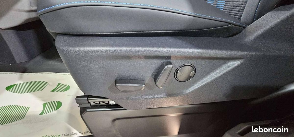 Ford Transit Custom FOURGON 320 L1H1 2.0 ECOBLUE 170 CH BVA8 SPORT (image 28)