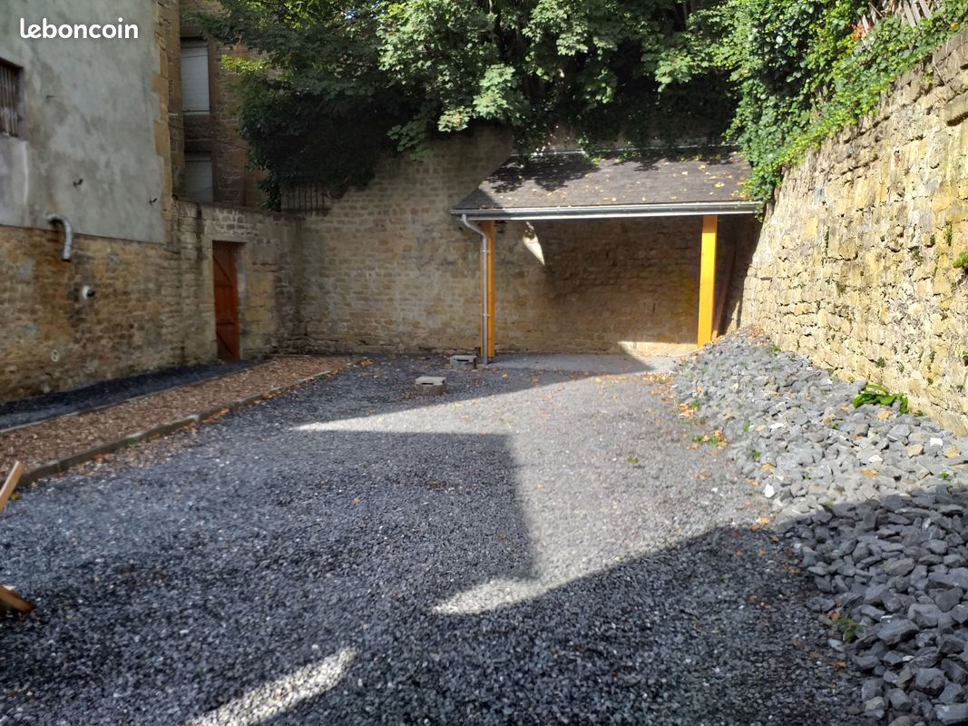 Appartement 4 pièces 109 m² · à Charleville-Mézières · 109 m² · 915 €/mois