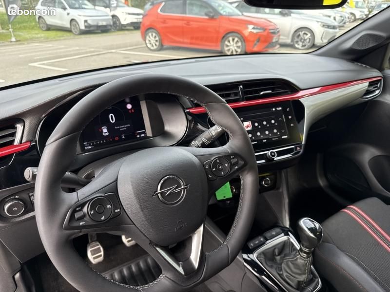 Opel Corsa 1.2 Turbo 100ch GS (image 10)