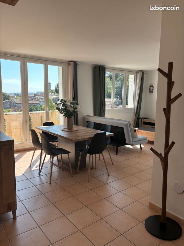 Appartement 3 pièces 59 m² · à Montélimar · 59 m² · 690 €
