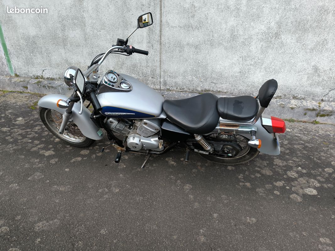 Moto shadow 125 (image 2)