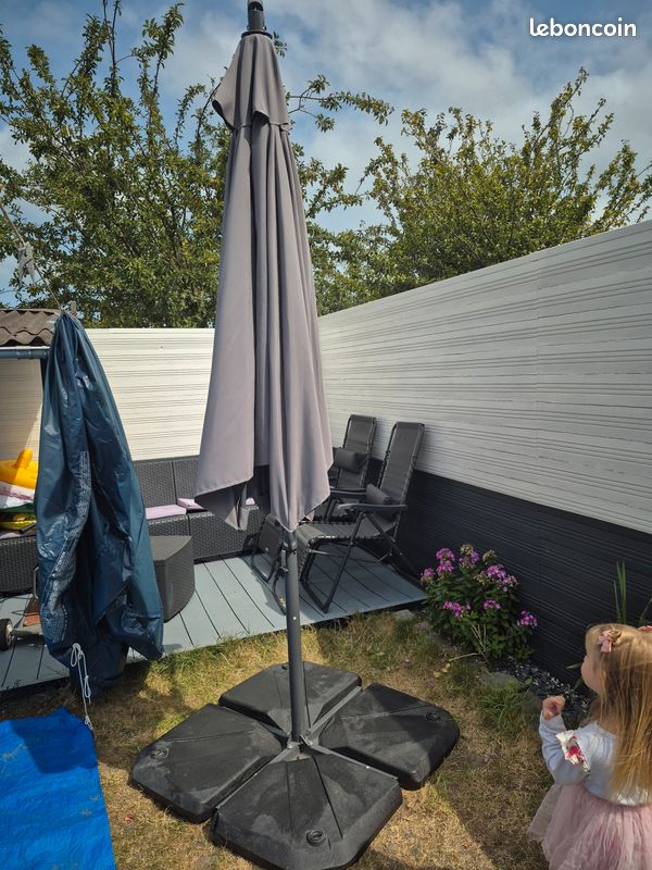 Parasol déporté neuf (image 1)