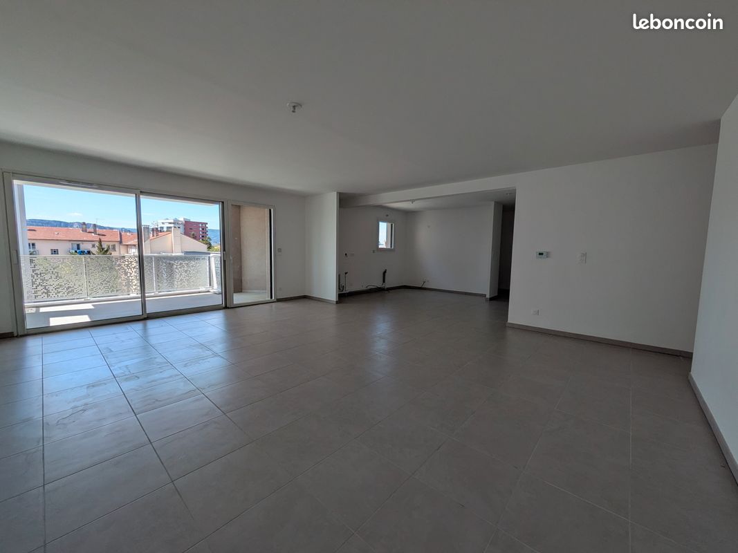 Appartement 4 pièces 110 m² · à Valence · 110 m² · 299 000 €