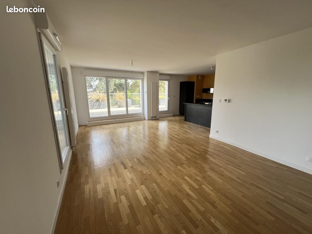 Appartement 4 pièces 98 m² · à Nantes · 98 m² · 1 370 €/mois