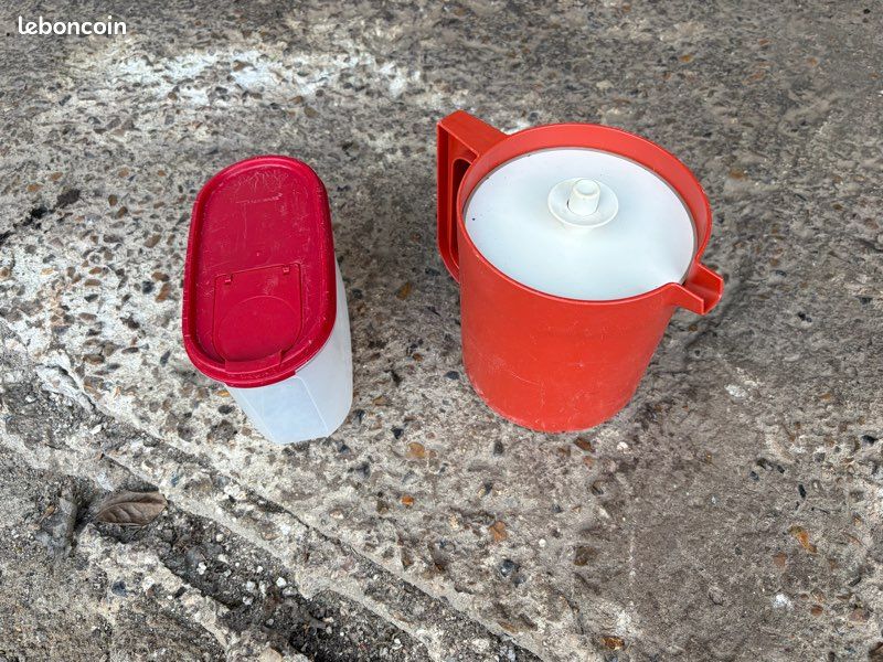 Tupperware Vintage – Pichet 1,7L Rouge – Boîte De Conservation Avec Couvercle