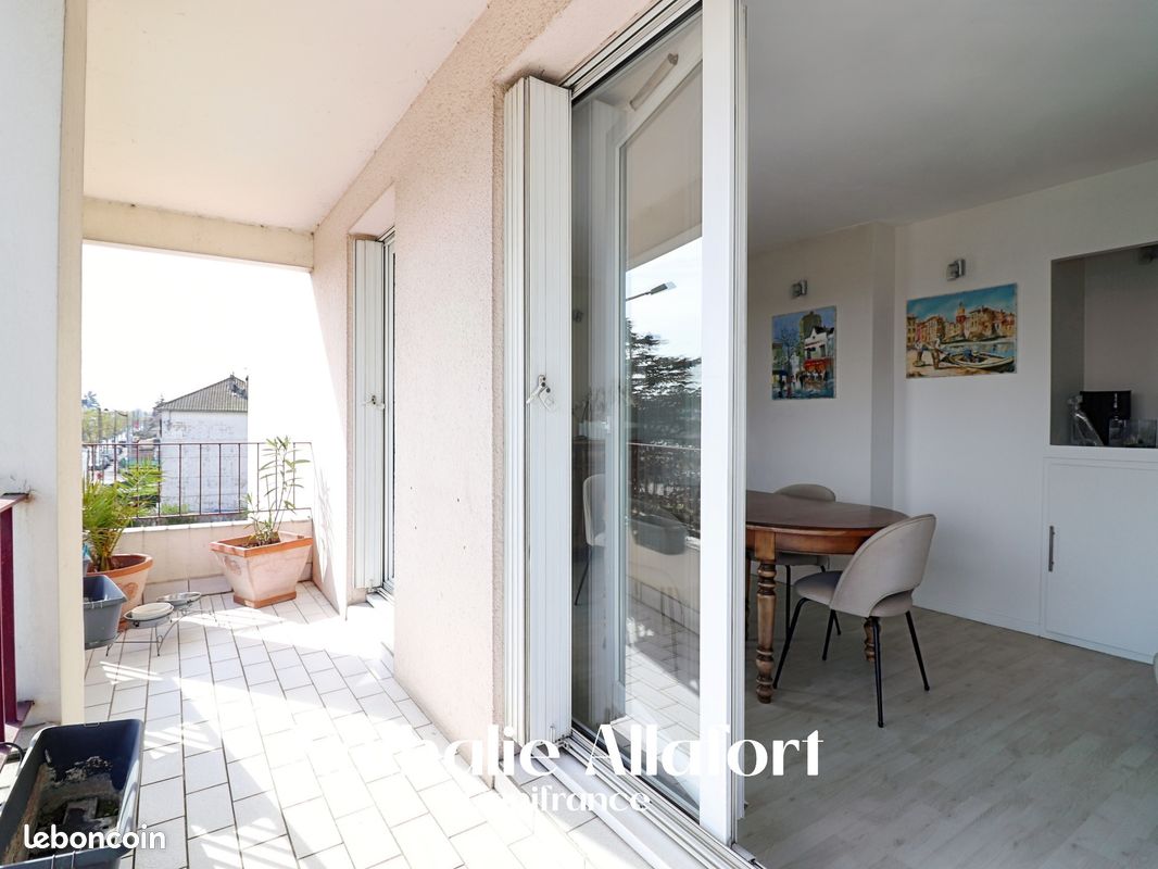 Appartement 4 pièces 92 m² · à Viry-Châtillon · 92 m² · 189 000 €