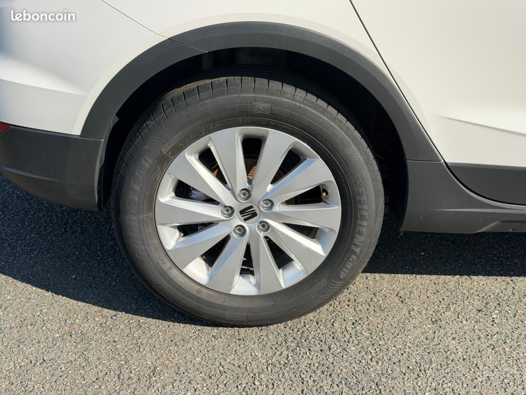 Seat Arona 1.0 TSI 110 ch Start/Stop DSG7 Style Business (image 17)