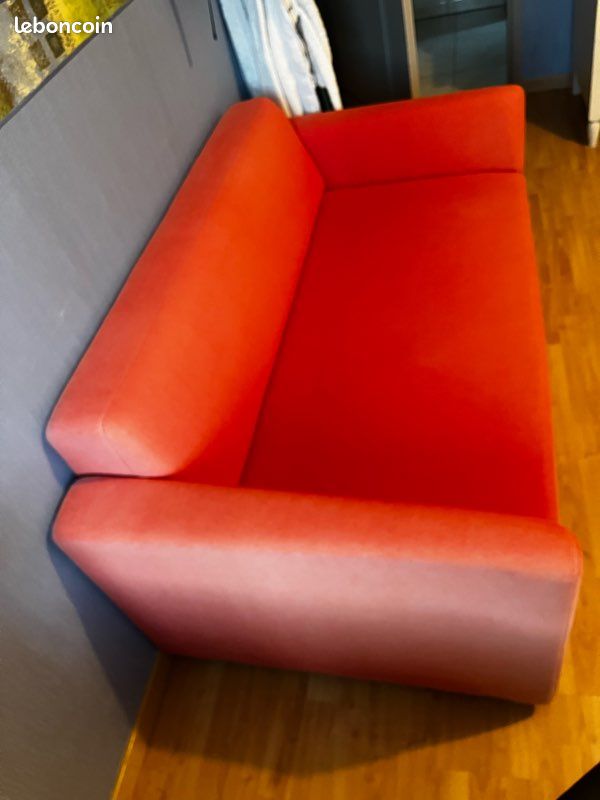 Canapé non convertible (image 2)