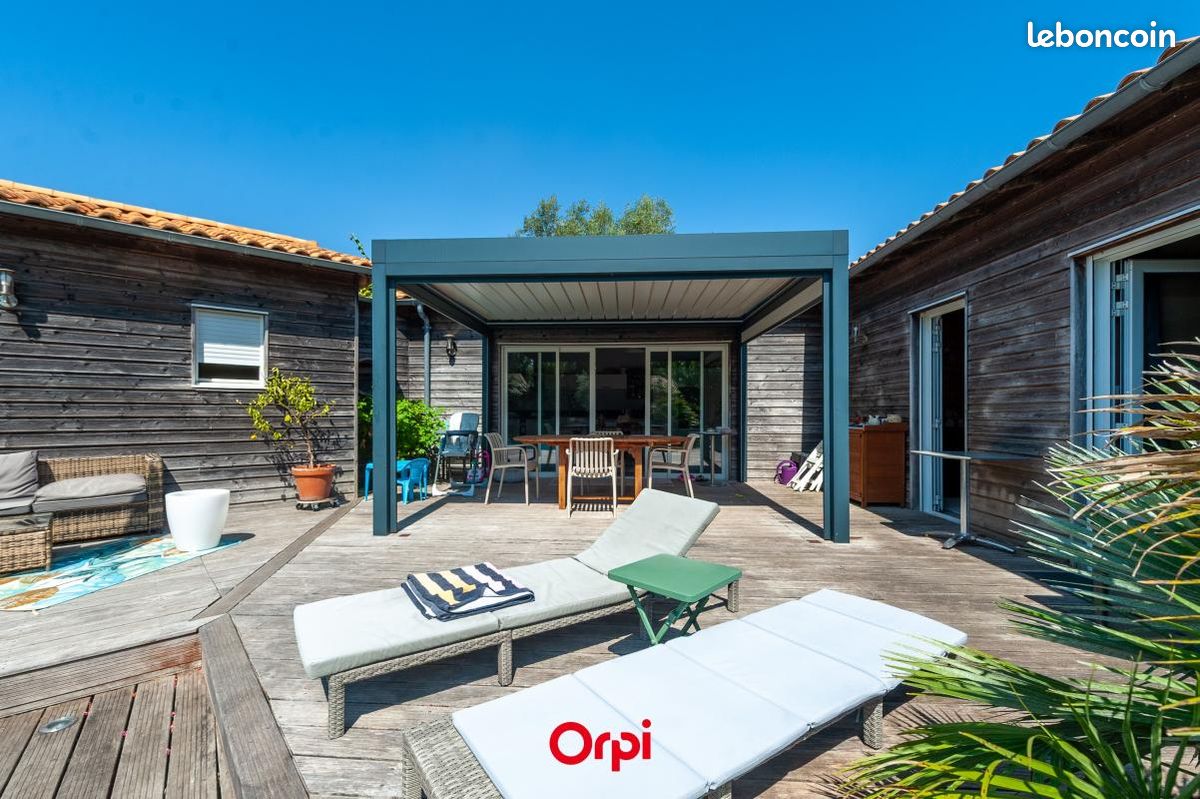 Maison 5 pièces 145 m² · à Sainte-Soulle · 145 m² · 564 300 €