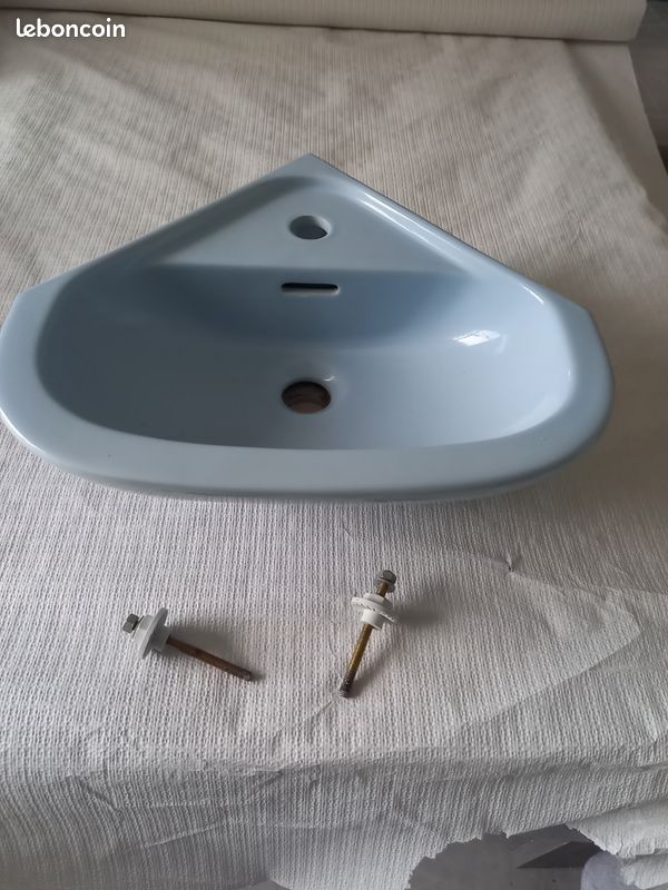Lavabo (image 1)