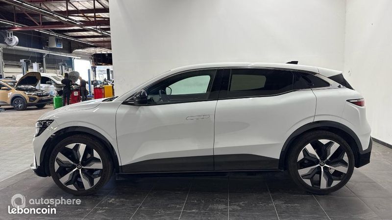 Renault Mégane E-Tech Electric EV40 130ch Techno standard charge (image 8)