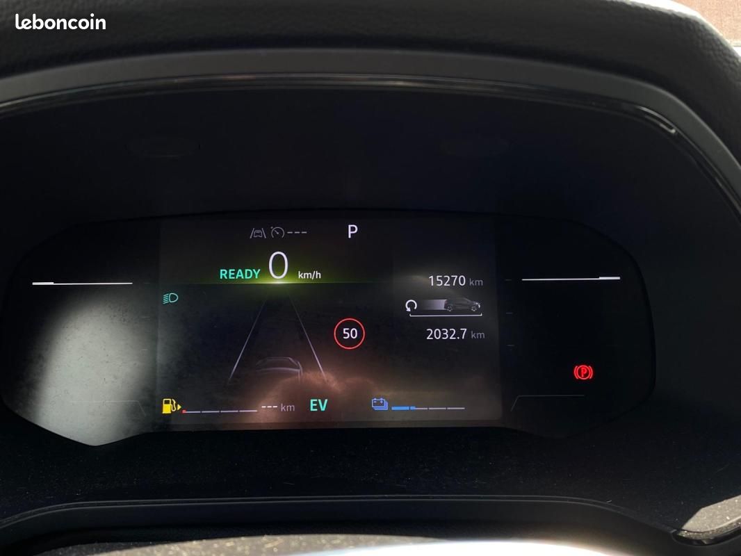Renault Captur EVOLUTION HYBRIDE E TECH 145CV - CARPLAY/CAMERA/MAINS LIBRES/RADARS AR (image 17)