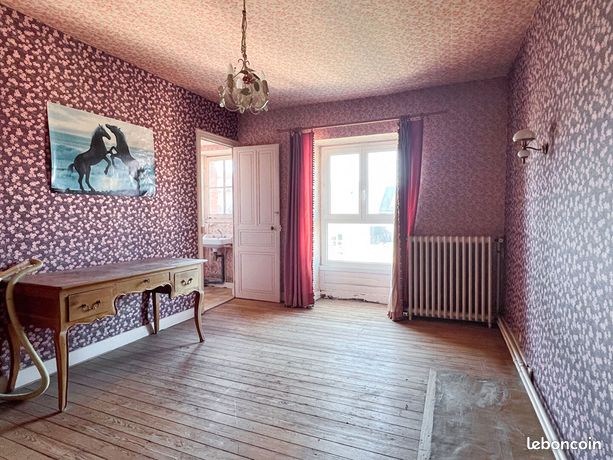 Propriété 8 pièces 220 m² — 15
