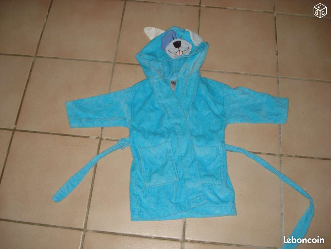 Peignoir 2 ans - TBE (image 1)