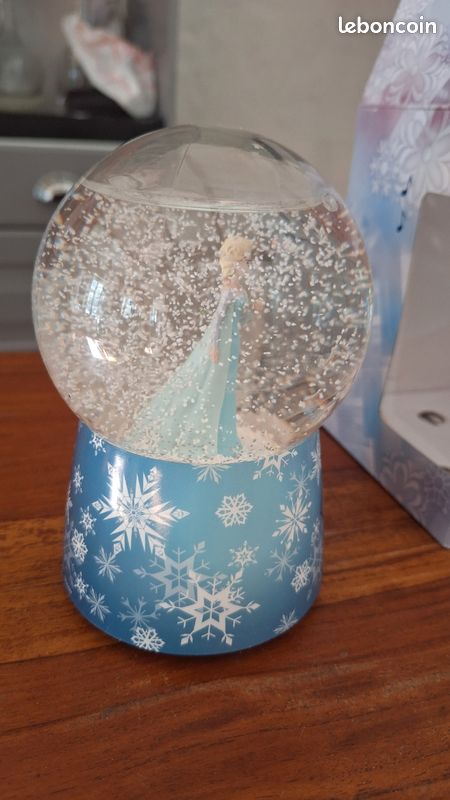 Boîte à musique boule à neige frozen elsa neuve (image 4)