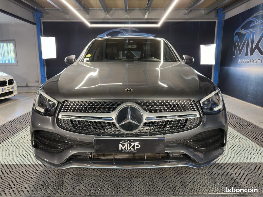 MERCEDES-BENZ GLC COUPE 2.0 300 D 245 AMG LINE 9G-Tronic (image 9)