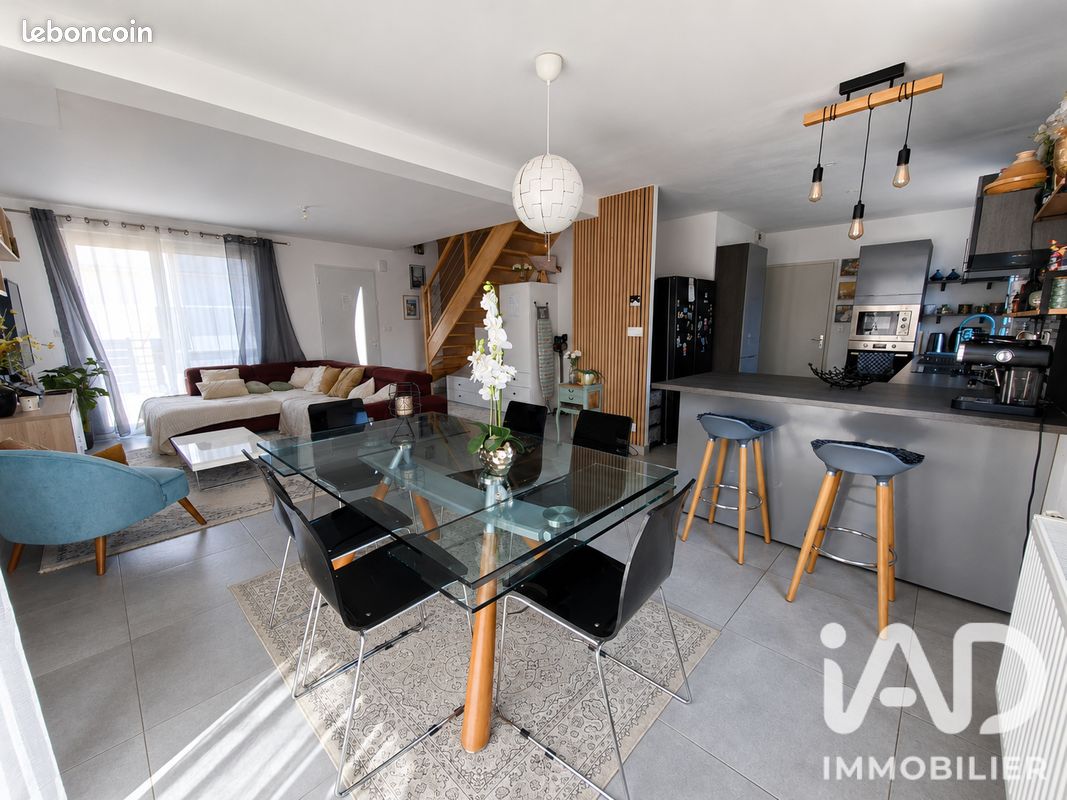 Maison 5 pièces 101 m² · à Miniac-Morvan · 101 m² · 325 000 €