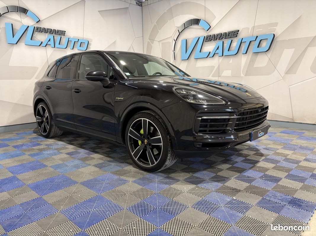 PORSCHE CAYENNE E-Hybrid 3.0 V6 462 ch Tiptronic BVA S (image 1)