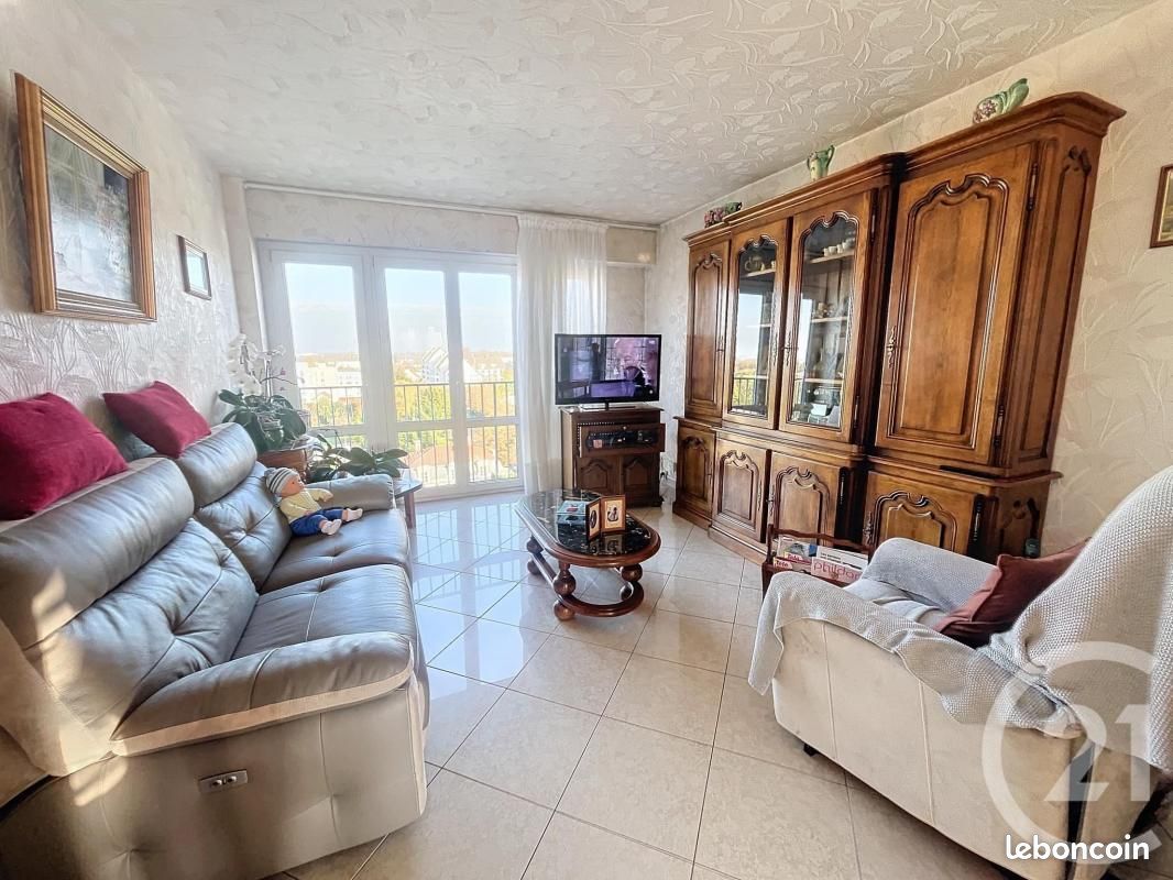 Appartement 4 pièces 74 m² · à Troyes · 74 m² · 78 000 €