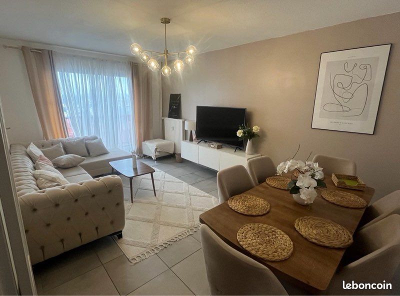 Appartement 3 pièces 64 m² · à Saint-Étienne · 64 m² · 52 000 €
