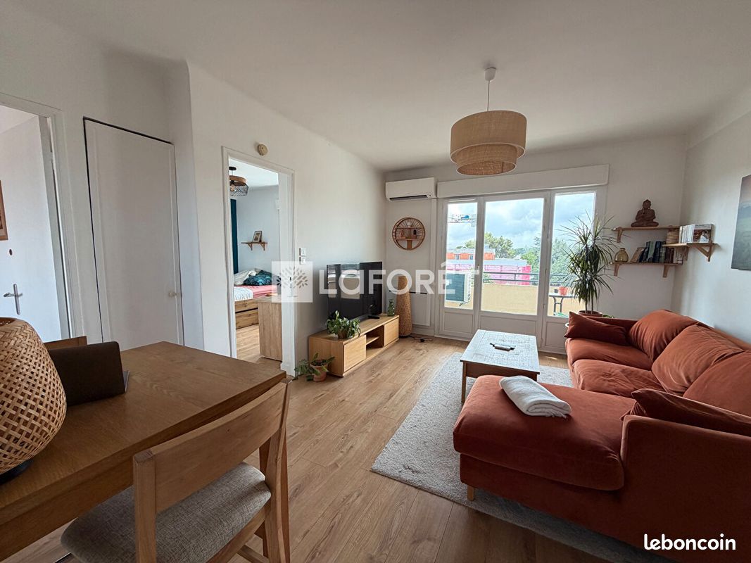Appartement 3 pièces 60 m² · à Castelnau-le-lez · 60 m² · 1 060 €