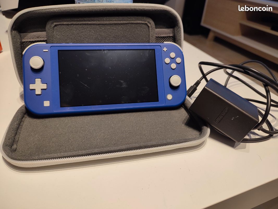 Console portable Nintendo Switch Lite (image 3)