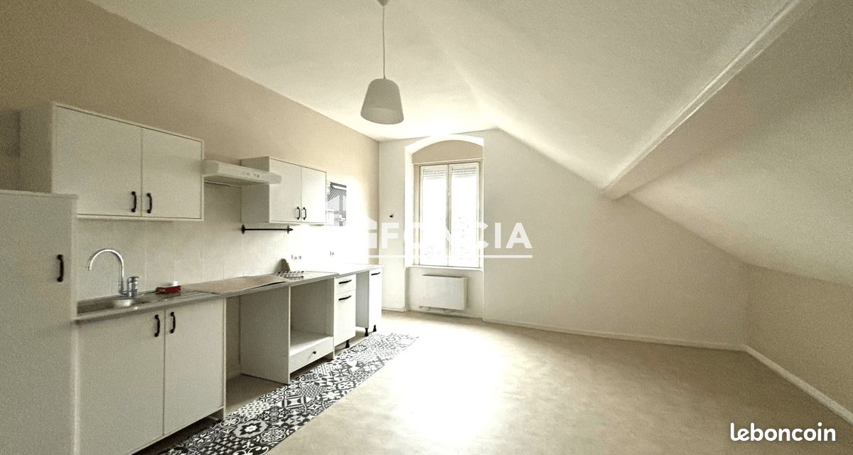 Appartement 2 pièces 42 m² · à Villefranche-sur-Saône · 42 m² · 545 €/mois