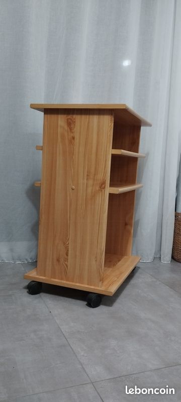 Meuble TV à roulettes (image 2)