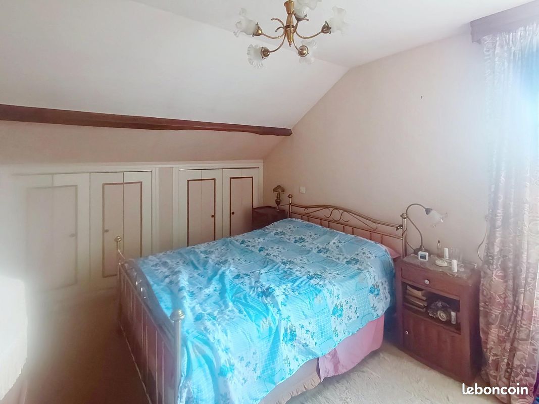Propriété 5 pièces 105 m² (image 20)