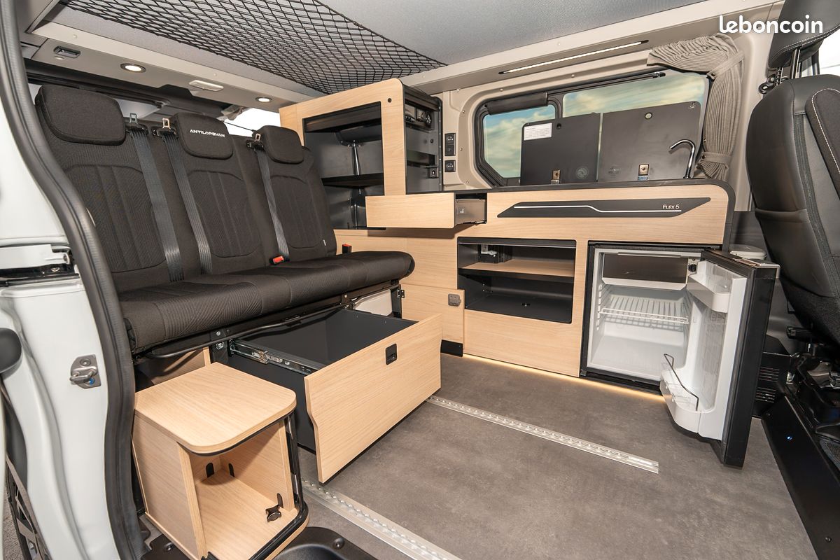 Flex 5 CONFORT – 100% équipé, NEUF, complet, 5 places / 4 couchages, le seul van du marché avec suspensions pneumatiques de série Visible sur notre agence de Nantes - St Herblain (image 13)
