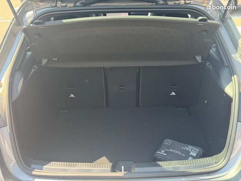 Mercedes Classe A 200 d AMG Line (image 11)