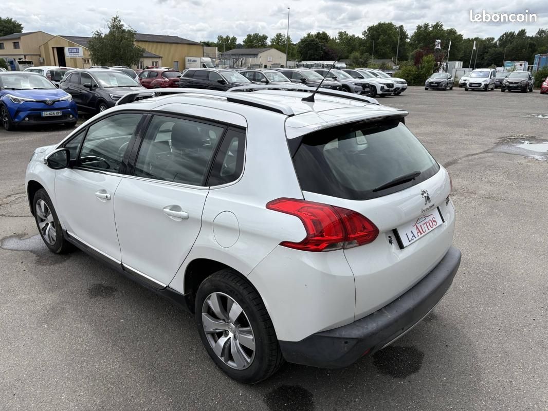 Peugeot 2008 1.2 PureTech 110ch Féline Titane S&S (image 2)