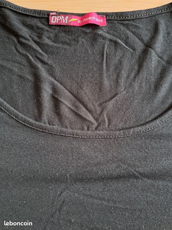 Tee-shirt noir de chez DPM taille 4 (image 1)