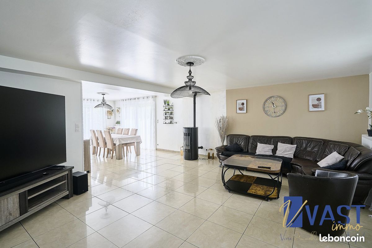 Maison 7 pièces 213 m² · à Halluin · 213 m² · 500 000 €