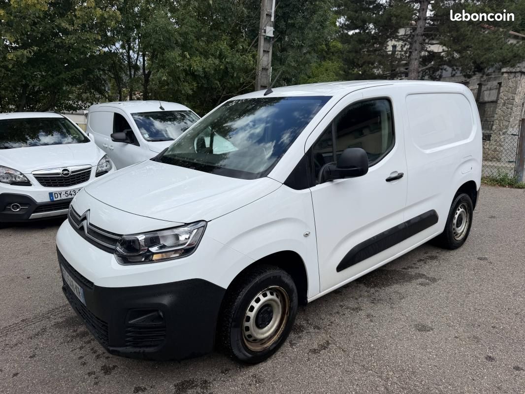 Citroën Berlingo II BLUEHDI 100CV 3 PLACE CAMERA / TVA RECUPERABLE (image 1)