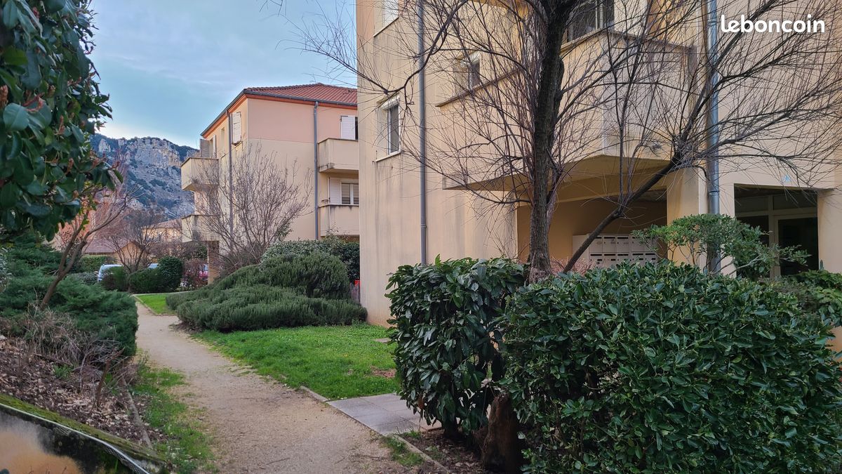 Appartement 2 pièces 50 m² · à Guilherand-Granges · 50,1 m² · 127 000 €