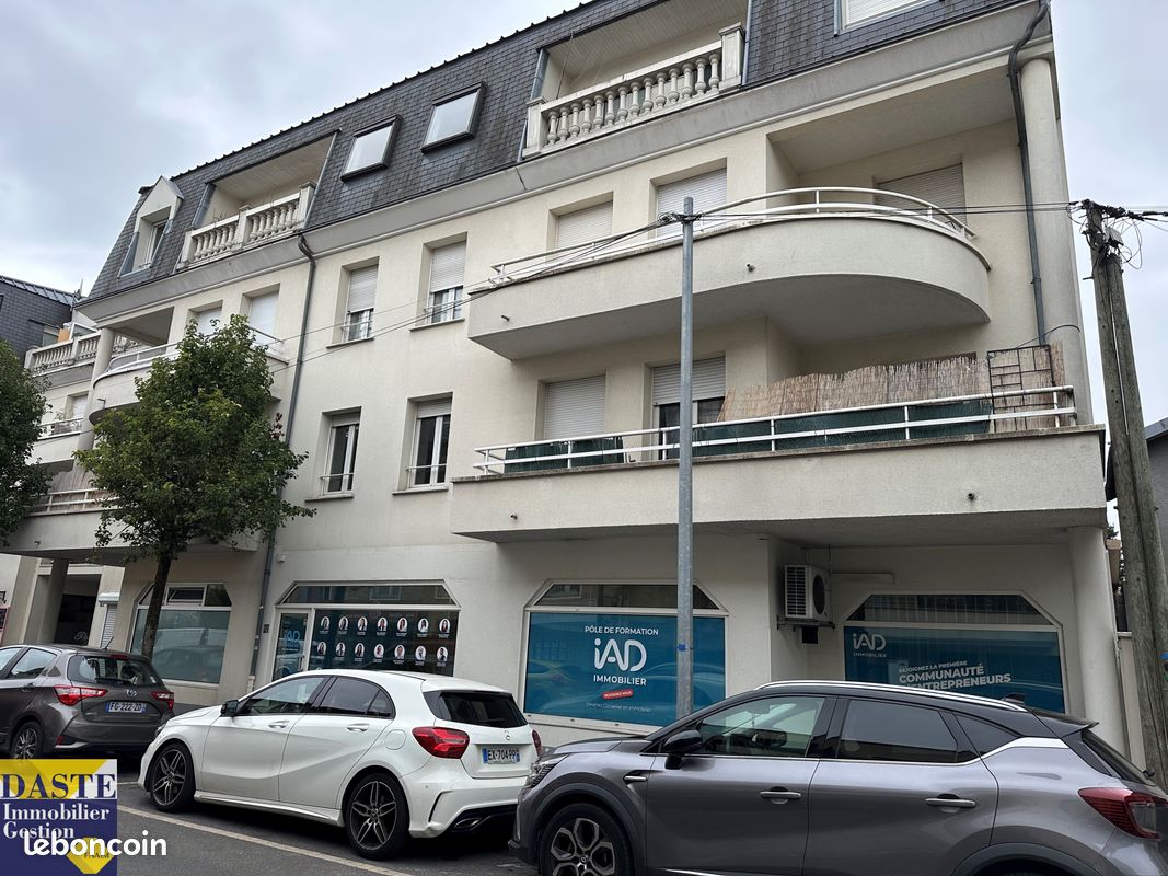 Appartement 2 pièces 42 m² · à Pontault-Combault · 42 m² · 895 €/mois