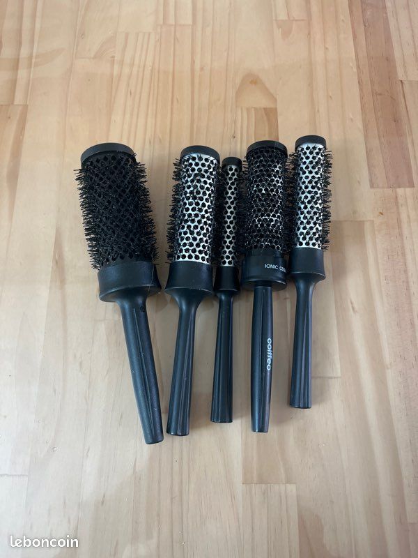 Lot de brosse professionnel à brushing (image 1)