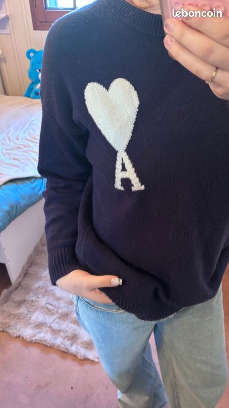 Pull ami paris bleu marine (image 5)