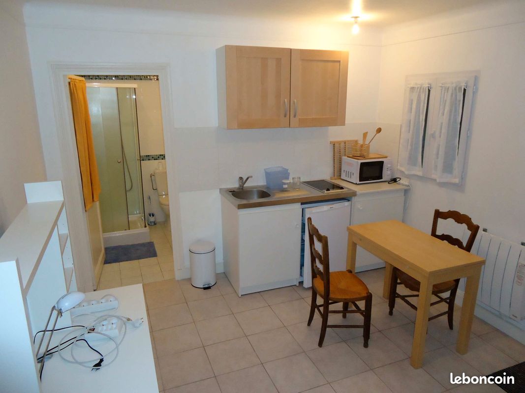 Appartement 1 pièce 17 m² · à Orléans · 17 m² · 450 €/mois