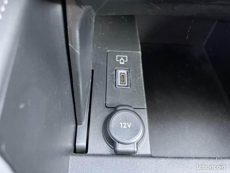 Ds DS 4 E-TENSE 225ch Rivoli (image 16)