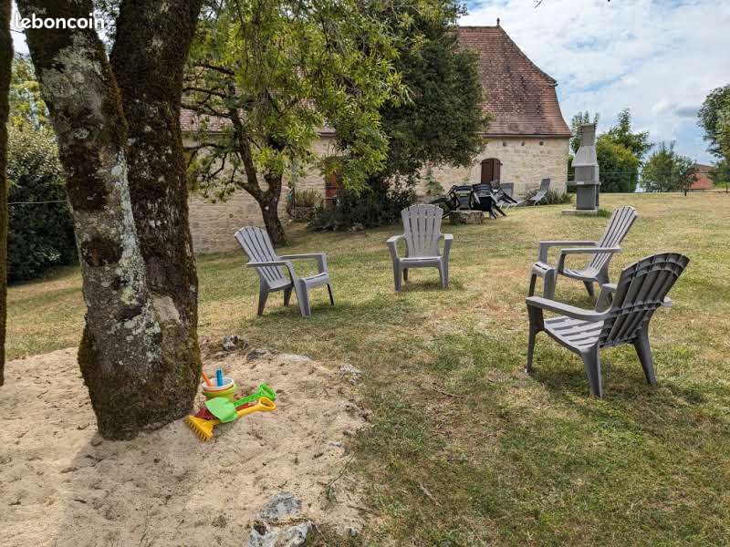 Pour d'agréables vacances dans un gîte spacieux et calme (image 2)