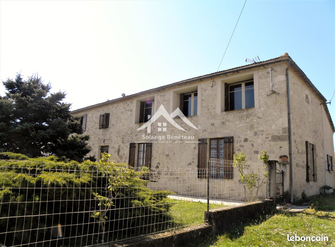 Maison 8 pièces 180 m² · à La Réunion · 180 m² · 178 100 €