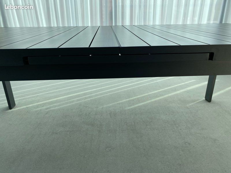 Table extensible en aluminium Hesperide (image 3)