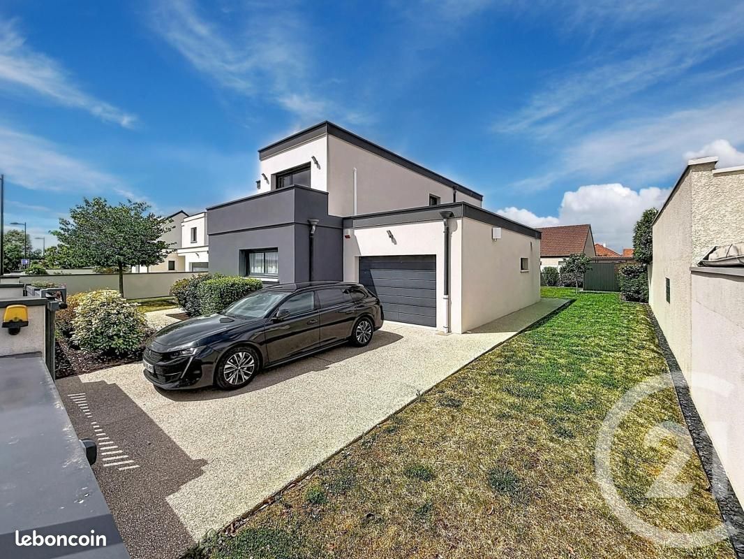 Maison 6 pièces 164 m² · à Chevigny-Saint-Sauveur · 164 m² · 470 000 €