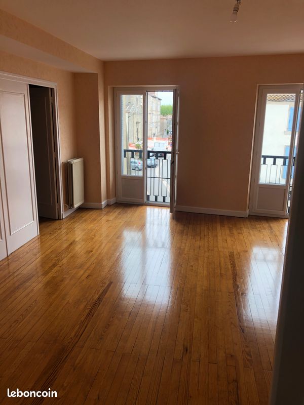Appartement 3 pièces 82 m² · à Tain-l'Hermitage · 82 m² · 617 €/mois