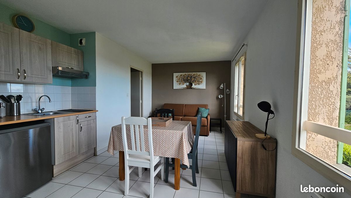 Appartement 1 pièce 26 m² · à Uzès · 26 m² · 500 €