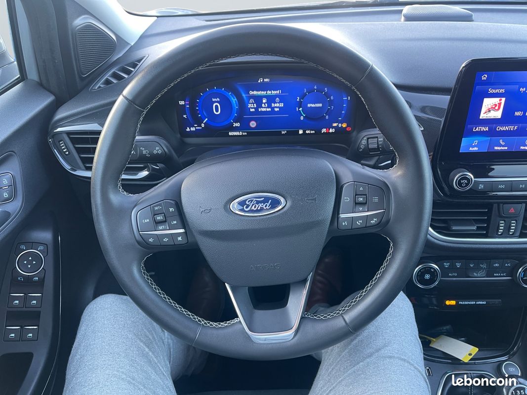 FORD Puma 1.0 EcoBoost 155 ch mHEV S&S BVM6 Titanium (image 11)