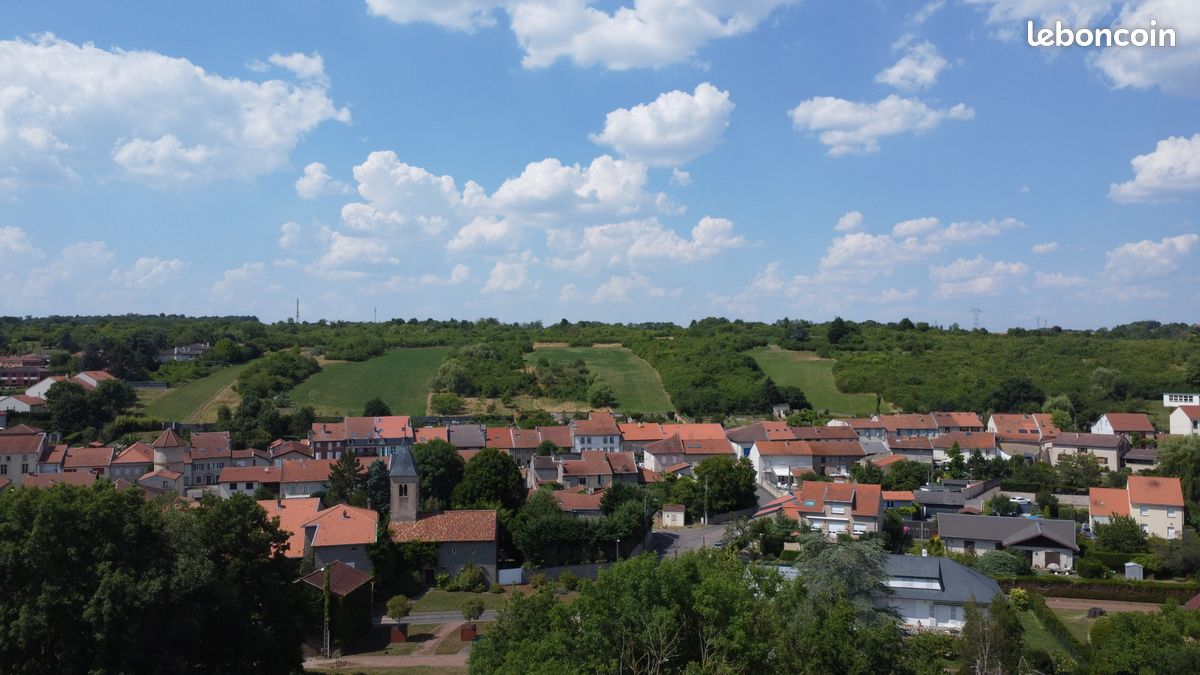 Terrain 506 m² · à Vantoux · 183 000 €